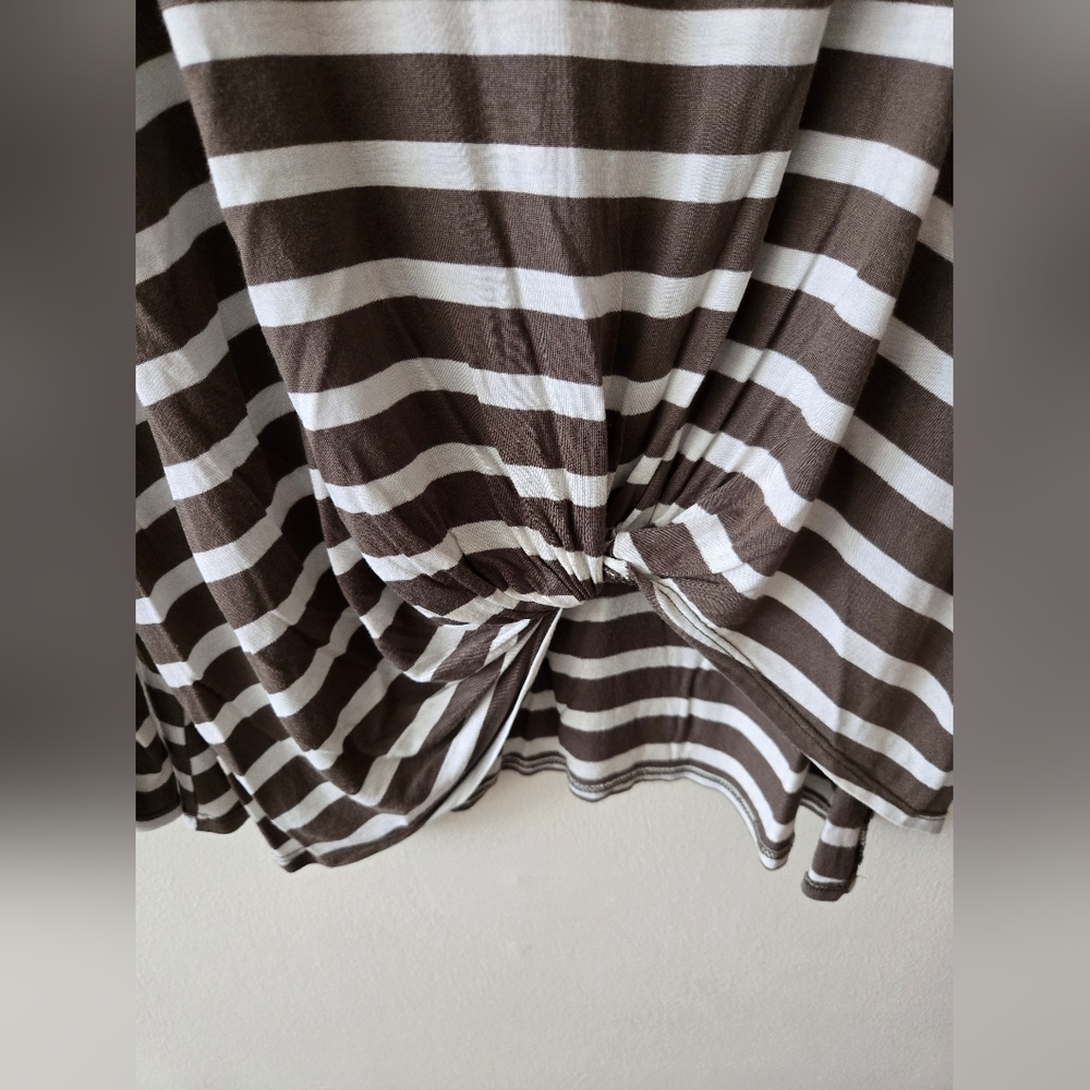 Jackson Rowe XL Khaki Green & Cream Striped Knotted Front Long Sleeve Top - Picture 3 of 9